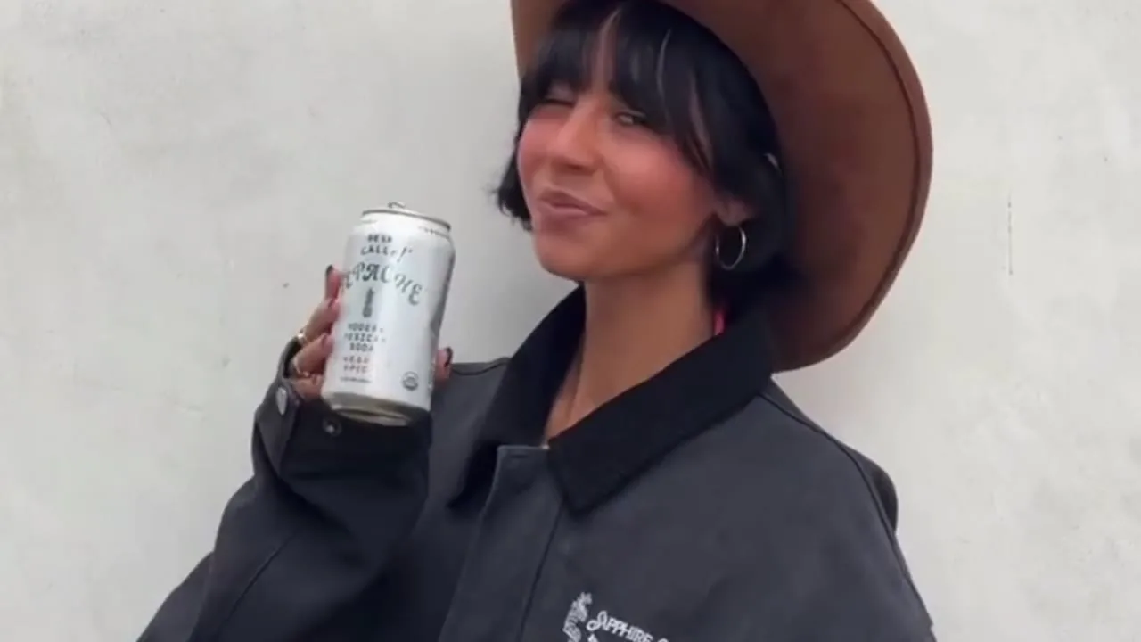 Still from Sofia's De La Calle tepache commercial